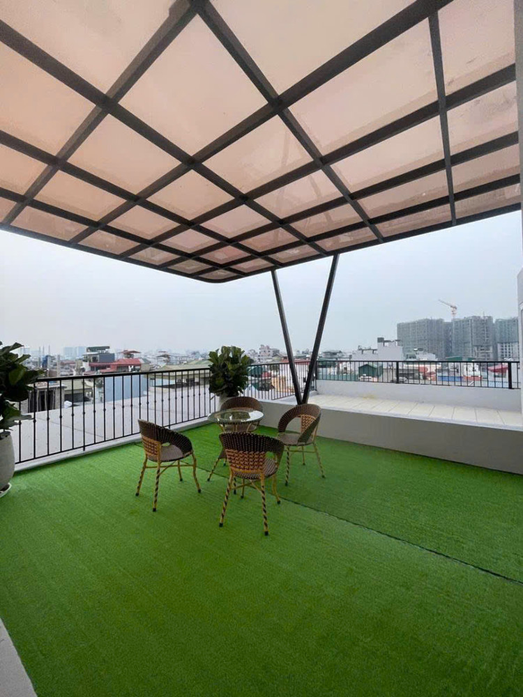 Bán Nhà Bát Khối 71M 7 Tầng Mt4.2m Thang Máy Gara Ô Tô Hơn 19 Tỷ