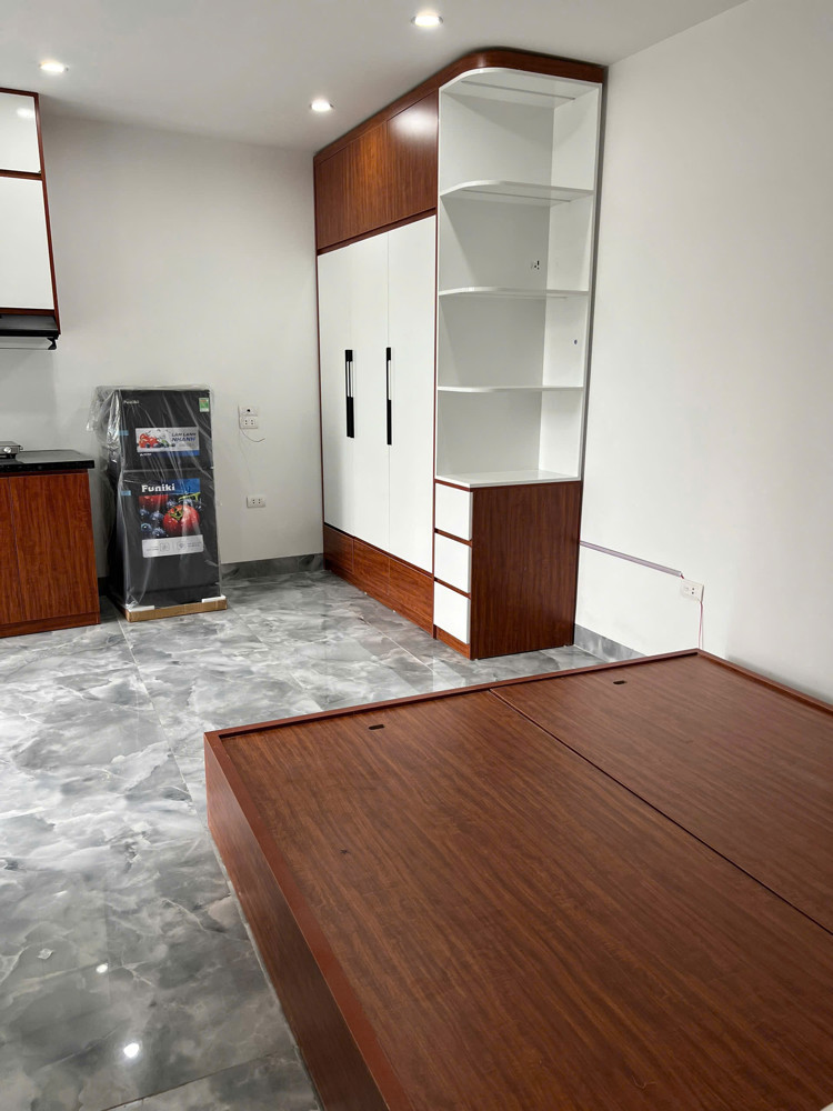 Chính Chủ Bán Ccmn 6 Tầng Thang Máy, Dòng Tiền 450 Triệu/năm Tại Long Biên, Hà Nội