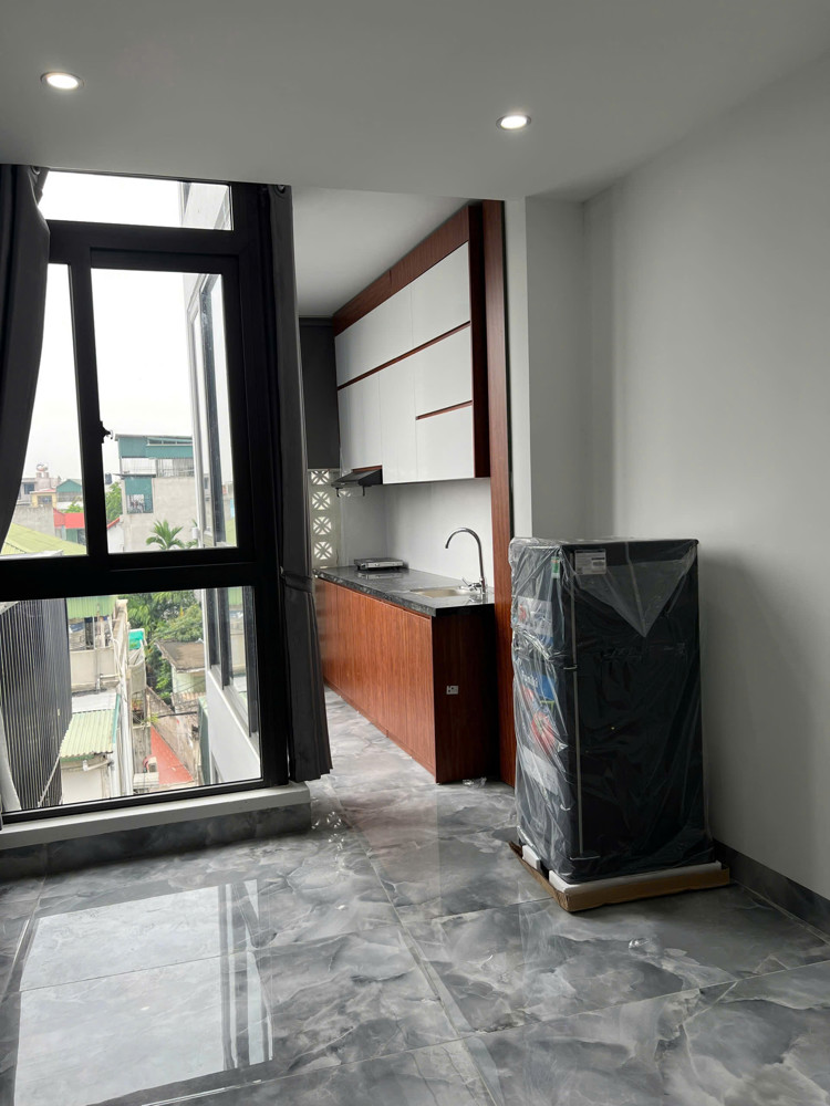 Chính Chủ Bán Ccmn 6 Tầng Thang Máy, Dòng Tiền 450 Triệu/năm Tại Long Biên, Hà Nội