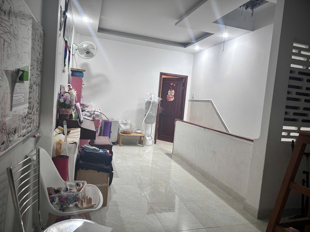 Bán Nhà 3 Tầng Mặt Tiền Kinh Doanh Đướng 2/4 Vĩnh Phước Giá 7Ty2