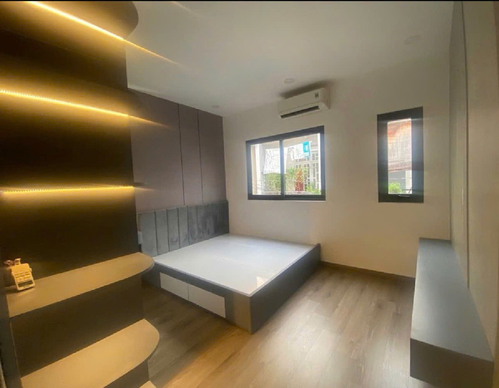 Ngay Bốn Xã - Tặng Full Nội Thất - Nhà Mới Tinh - Chỉ Dọn Vào Ở - 4.7 Tỷ (Thương Lượng)