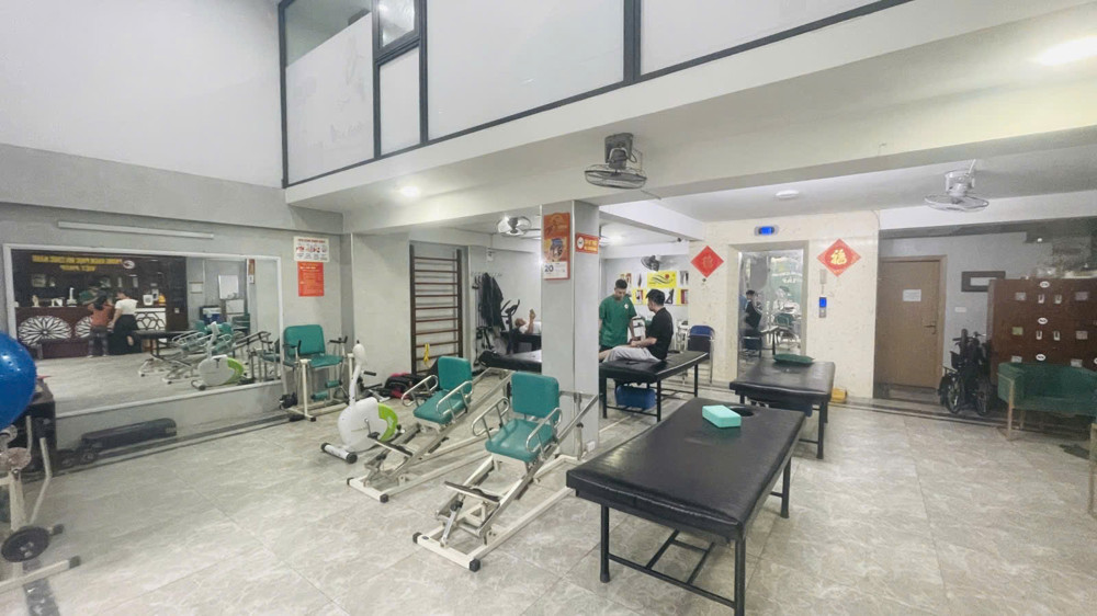 Nhà Đẹp Kinh Doanh Mặt Phố Long Bien- Hà Nội 6 Tầng -Thang Máy 139M2 X 36.3 Tỷ