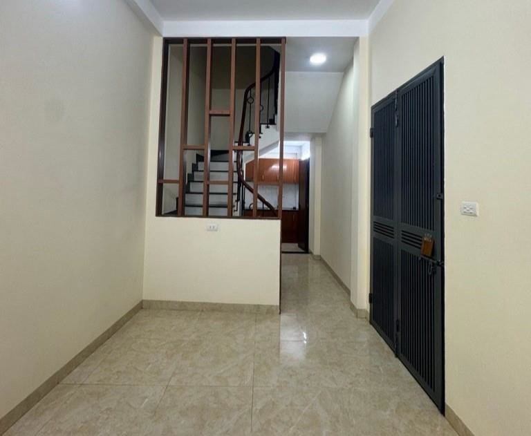 Hiếm Có Khó Tìm - Nhà Sài Đồng Thơm, Mới Ở Ngay - Lô Góc Thoáng- Gần Ô Tô - Dân Trí Cao