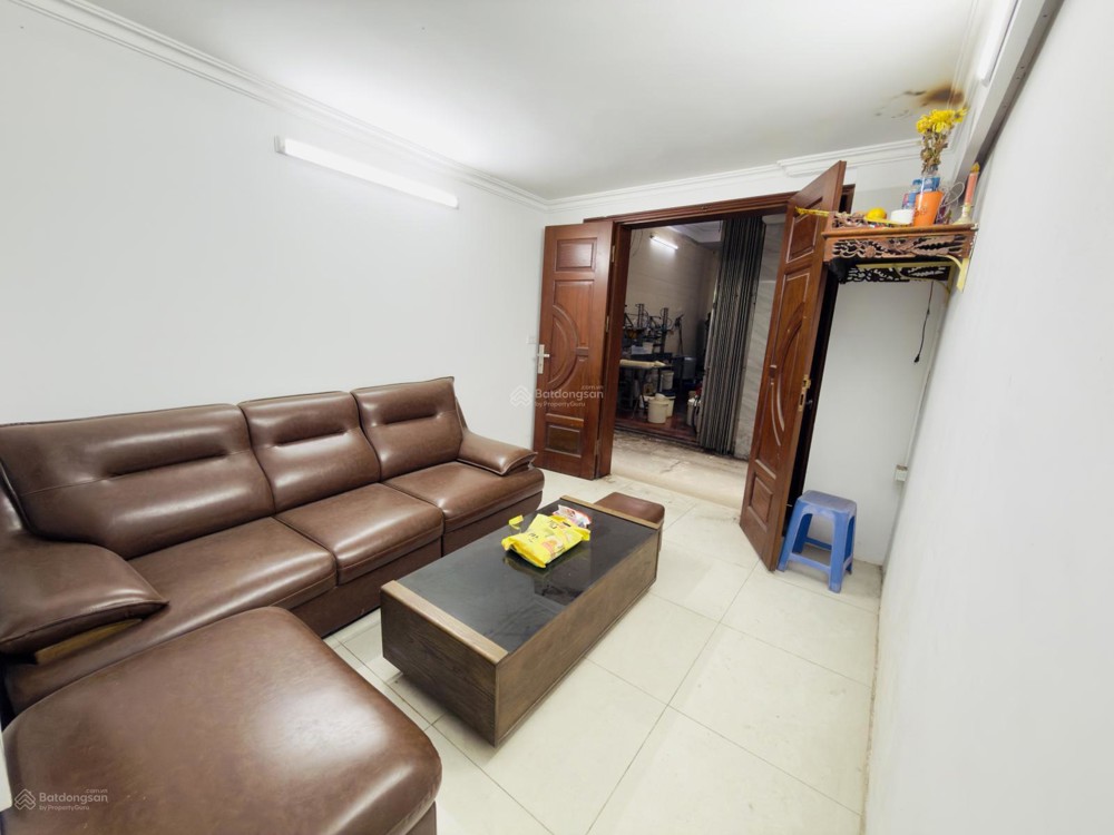 Bán Nhà Tập Thể Ngô Thì Nhậm Hbt Cũ 82M2 2 Ngủ 1Wc Chỉ Nhỉnh 4,5X Tỷ Ô Tô