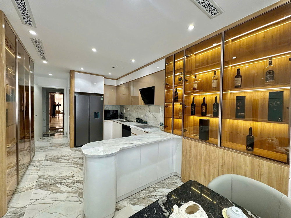 Phân Lô Quân Đội - 7 Tầng -Gara Ôtô - Full Nội Thất 50M2 X18.5 Tỷ Phúc Đồng -Long Biên