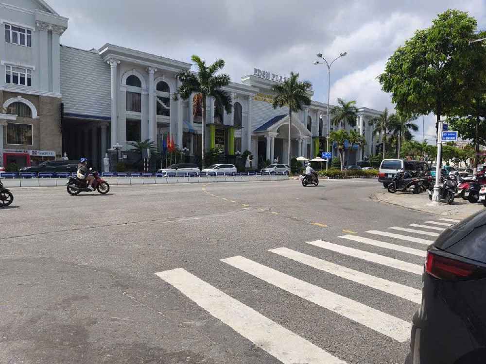 Chính Chủ Cần Bán Nhà 2 Tầng Trung Tâm Đà Nẵng - Trục Đường Duy Tân. 80M2 - Với Mức Giá Chưa Đến 5