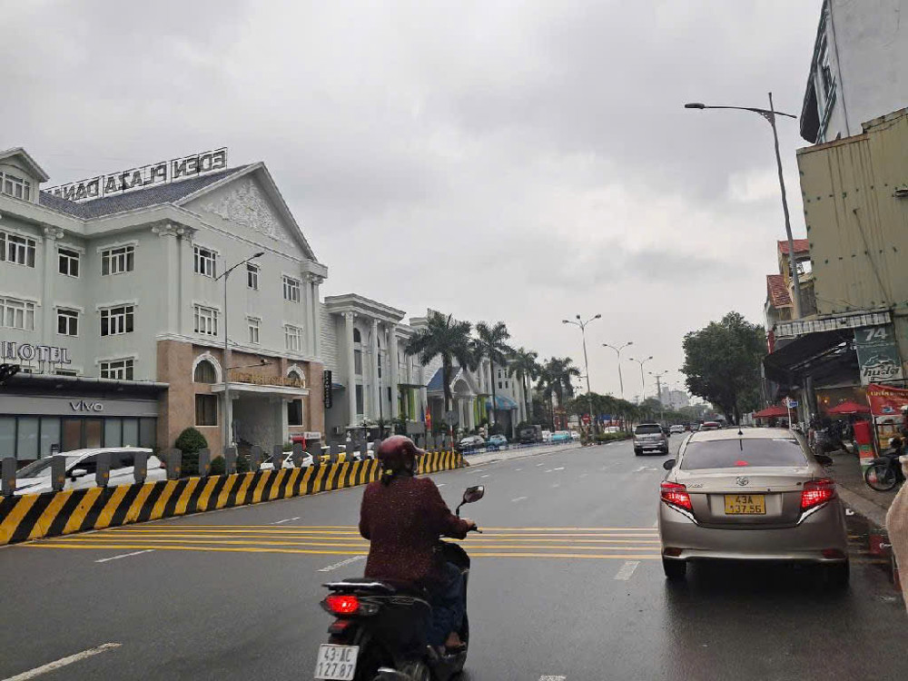 Chính Chủ Cần Bán Nhà 2 Tầng Trung Tâm Đà Nẵng - Trục Đường Duy Tân. 80M2 - Với Mức Giá Chưa Đến 5