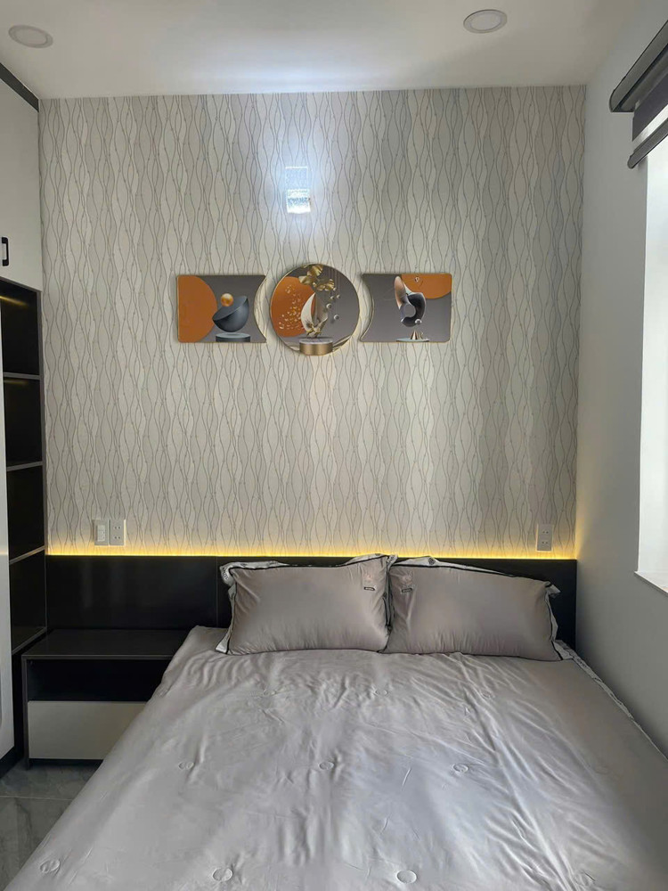 Nhà Phố Trệt Lửng 2 Lầu – Lê Văn Khương – Giá Tốt Đầu Tư & Ở Ngay