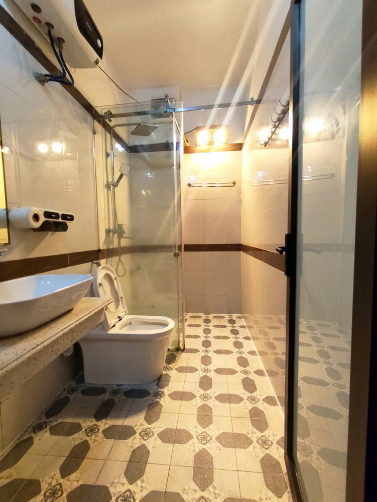 Bán Nhà Vạn Mỹ - Ngô Quyền - 74M 4 Tầng - Độc Lập Sân Cổng Riêng