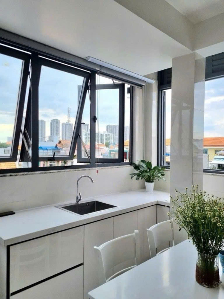 Quận 7, Căn Hộ Dịch Vụ 6 Tầng, 35 Phòng, 12X15m, 65 Tỷ, Tại Kdc Tân Quy Đông, Bán