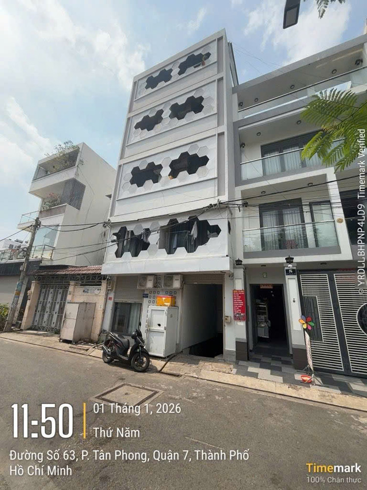 Quận 7, Căn Hộ Dịch Vụ 6 Tầng, 20 Phòng, 6X18m, 27 Tỷ, Tại Kdc Tân Quy Đông, Bán