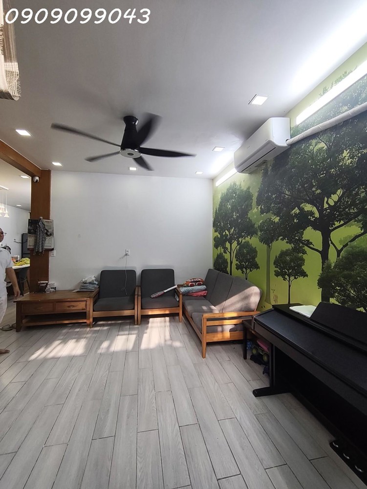 Biệt Thự Mặt Tiền Bạch Dương – Gần Nguyễn Ảnh Thủ, Quận 12