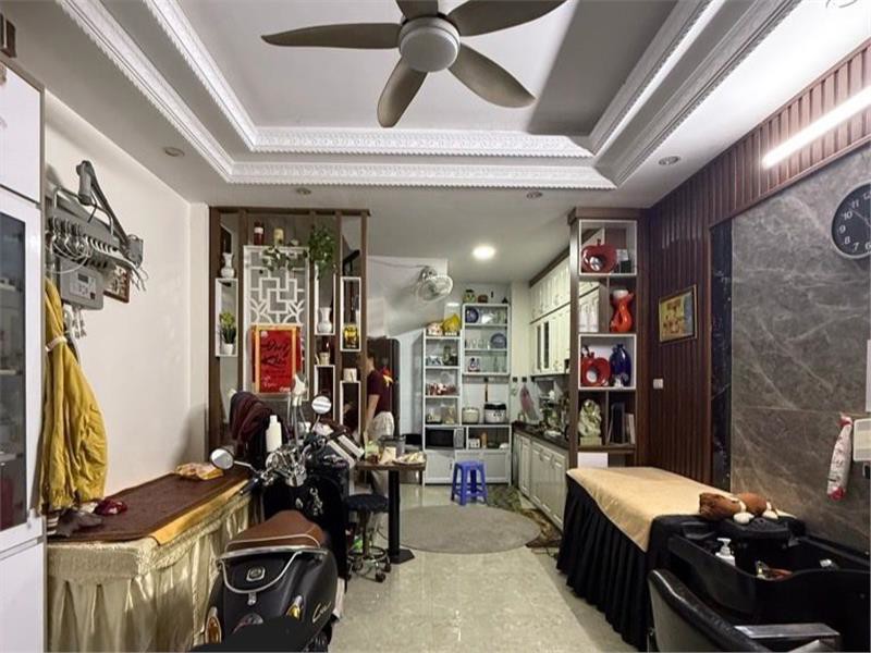 Siêu Phẩm Nhà Đẹp – Hiếm - Bán Gấp 5 Tầng – Vừa Tiền – Ô Tô Vào Nhà – 8 Tỷ