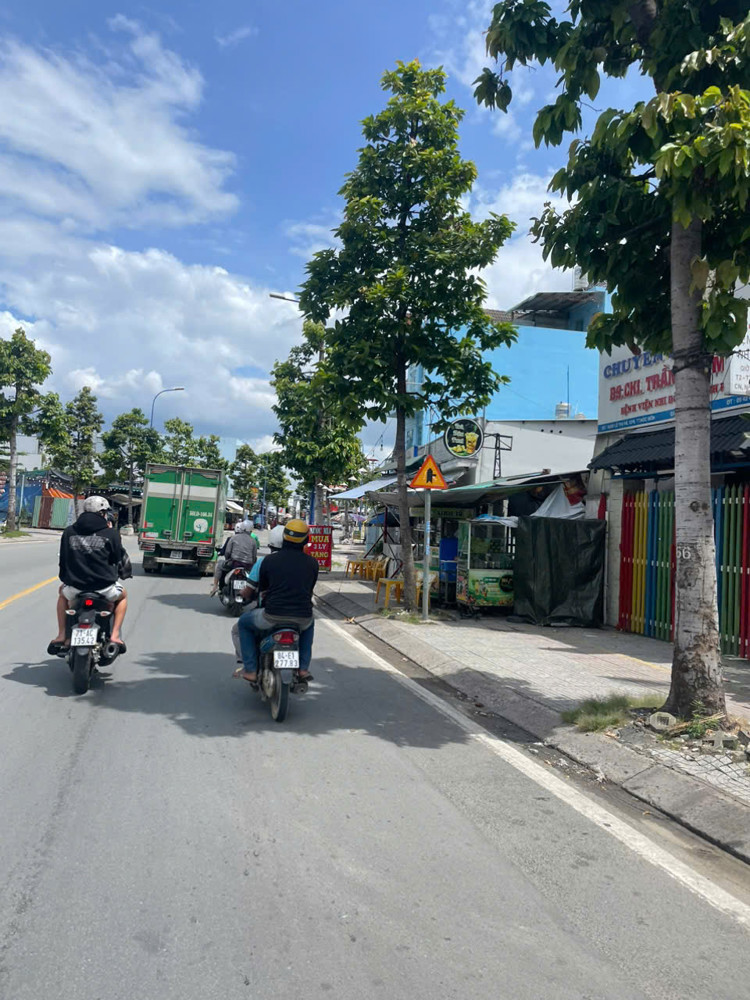 Bán Nhà Mặt Tiền 24X78m Giá 115 Tỷ Đường Lê Thị Hà