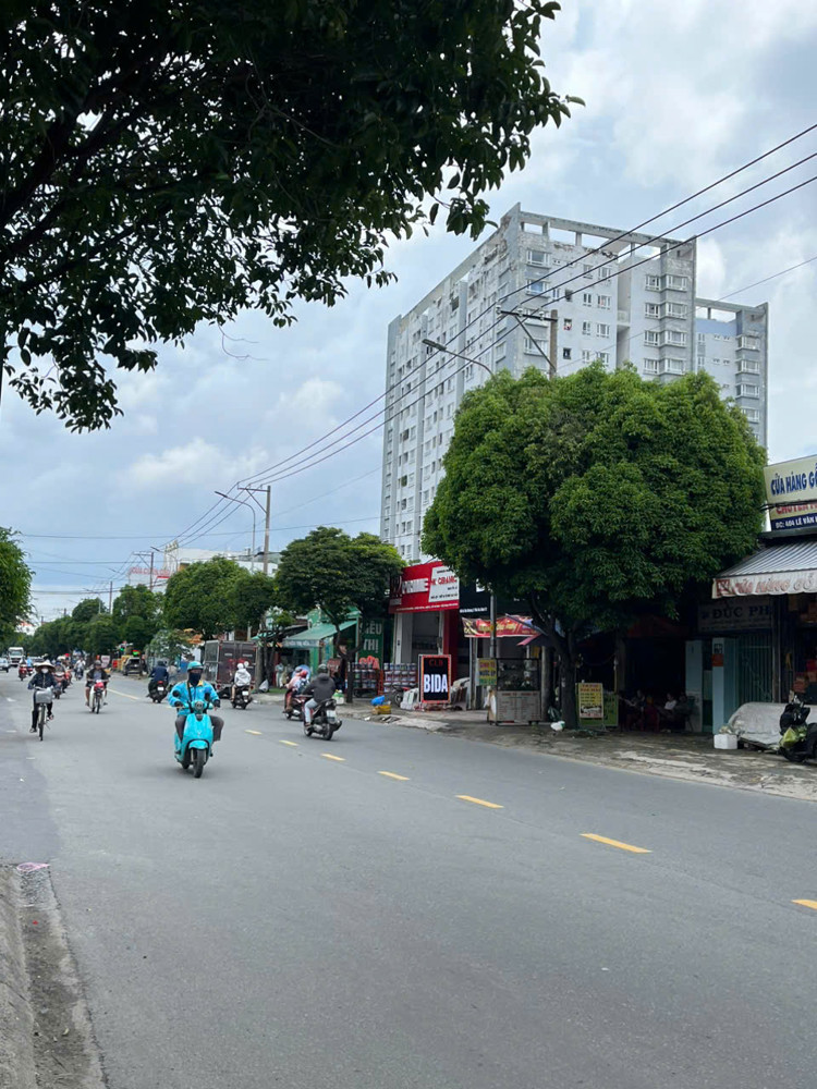 Bán Nhà Mặt Tiền 20X50m Giá 120 Tỷ Đường Lê Văn Khương