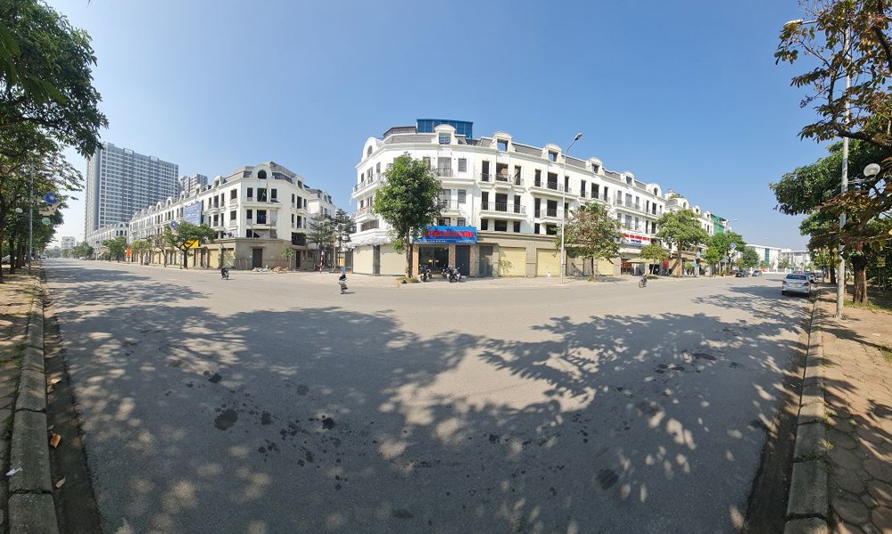 Bán Shophouse 78M2 5 Tầng Mặt Đường 25M Tại Trâu Quỳ Giá 20 Tỷ X Lh 0989894845