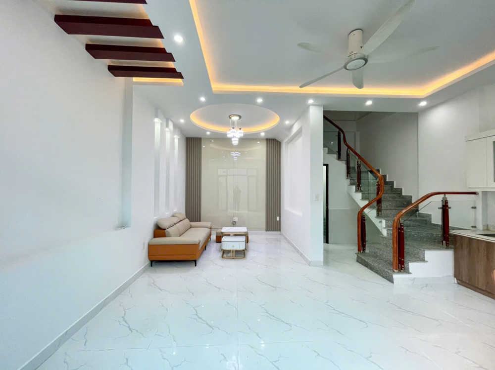 Bán Nhà 4 Tầng Phủ Thượng Đoạn – Gần Mặt Đường – Ở Ngay – Giá 2,98 Tỷ