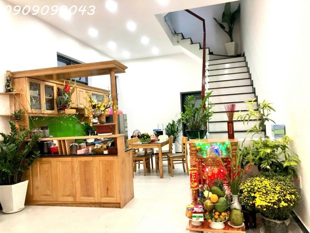 Nhà Đẹp An Phú Đông – 110M², 4 Tầng, Giá Hơn 6 Tỷ