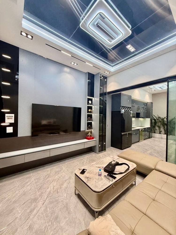 Bán Nhà Trần Khát Chân 66M2 Ô Tô Cửa Full Nội Thất Chỉ 12 Tỷ