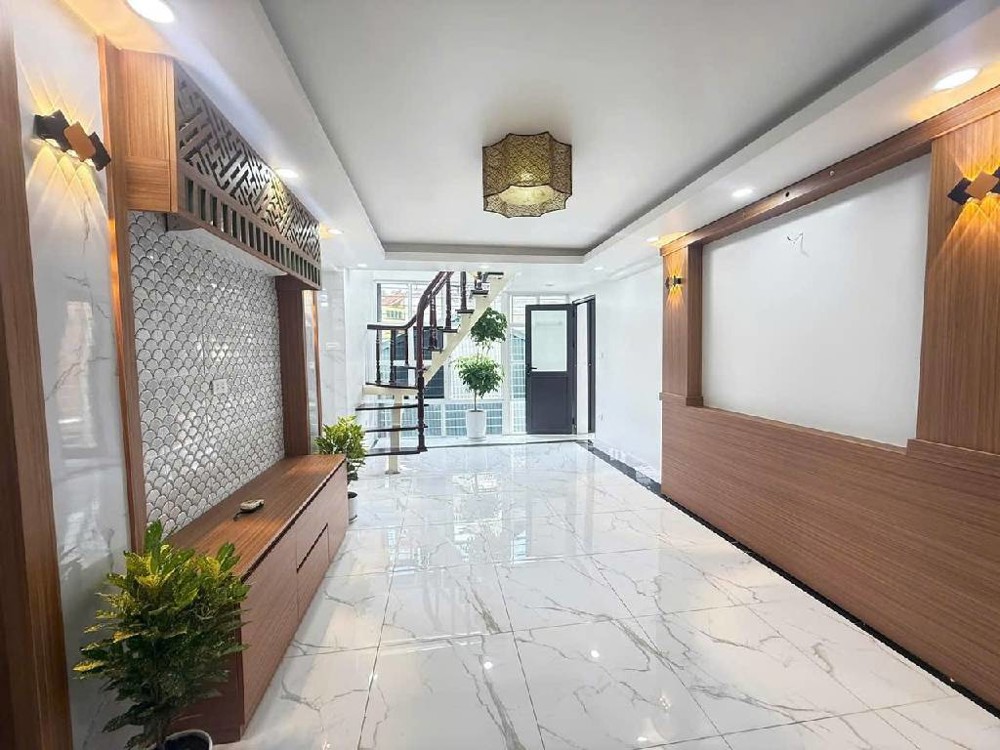 Bán Tập Thể Bạch Mai -3 Ngủ Hai Vệ Sinh, Nhà Đẹp Ở Luôn