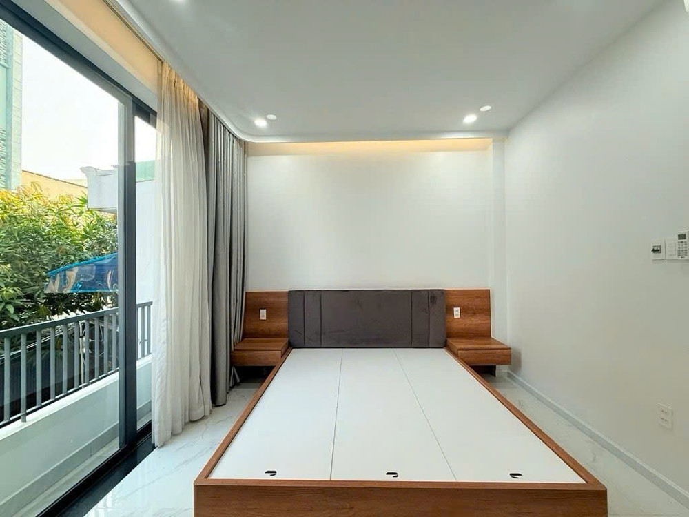 Nhà Lê Văn Qưới - Hxh - 4X14m - 4 Tầng Btct - 6.X Tỷ - Qua Tân Phú Chỉ 2 Phút