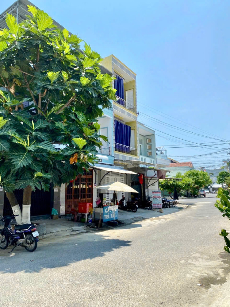 Nhà 3 Tầng Biển Nha Trang Đi Bộ Ra Biển Chỉ 600M Giá Rẻ