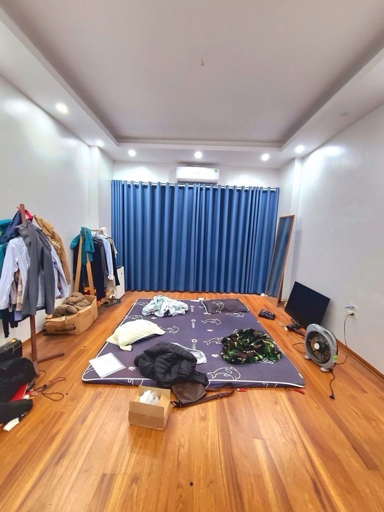 Nhà Mới Đẹp 5 Tầng - 3 Mặt Thoáng Sáng - Ngõ Bà Gácnông Rộng - Full Nội Thất