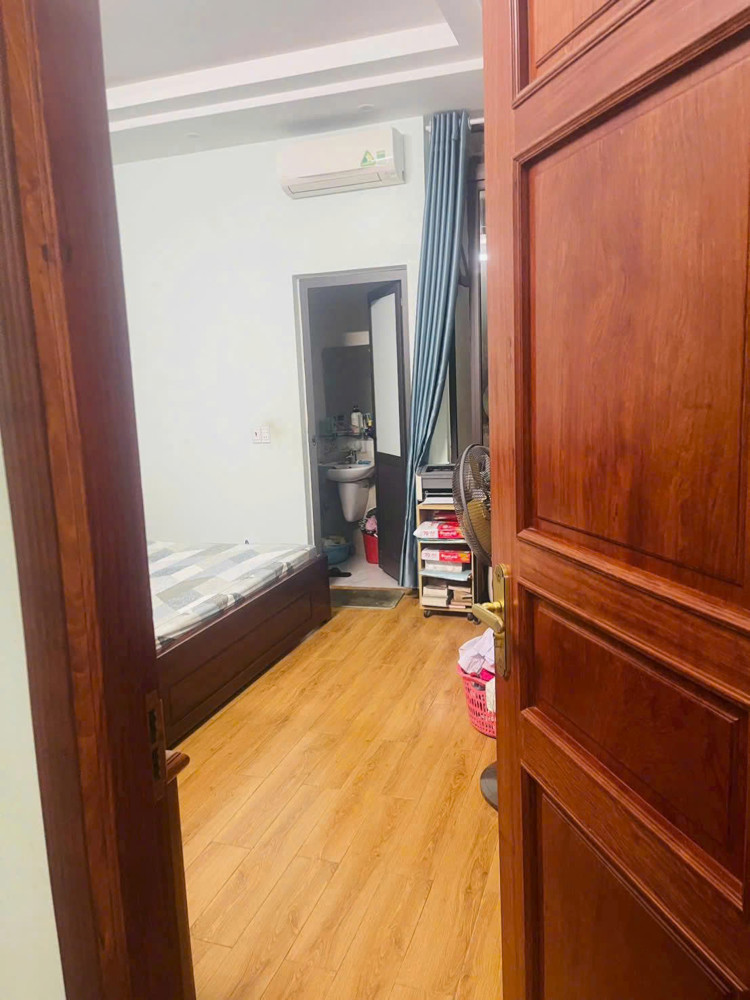 Chính Chủ Bán Nhà 3 Tầng ,Vị Trí Đẹp, Trung Tâm Mb Đông Á,Đông Thọ , Tp Thanh Hóa