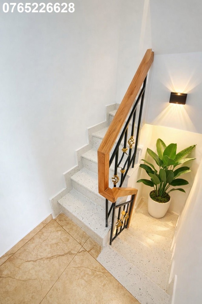 3 Tầng Mặt Tiền Kinh Doanh Văn Cao 40M2 Dưới 3.5 Tỏi +++ Thương Lượng Mạnh