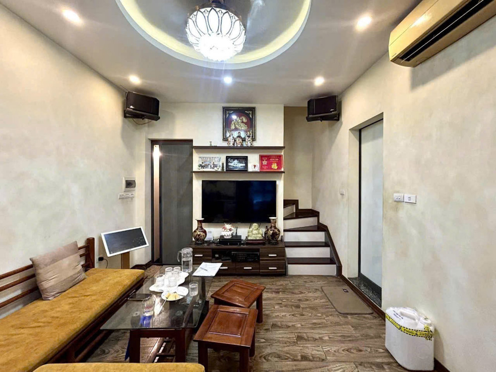 Hiếm Nhà Bạch Mai – Ô Tô Tránh – 5 Tầng – Mt 4M – Chỉ 13 Tỷ - Lh 0326213286