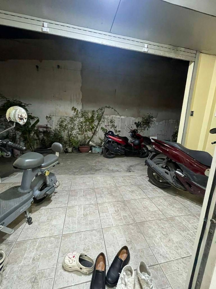 Ngang 5 - 65M2 - Vuông A4 - Trần Thị Trọng - Tân Bình - Nhĩnh 5 Tỷ Thương Lượng