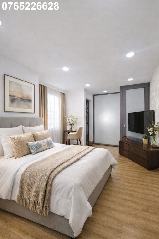 3 Tầng Mặt Tiền Kinh Doanh Gần Nguyễn Sơn 40M2 Dưới 3.5 Tỏi +++ Thương Lượng Mạnh