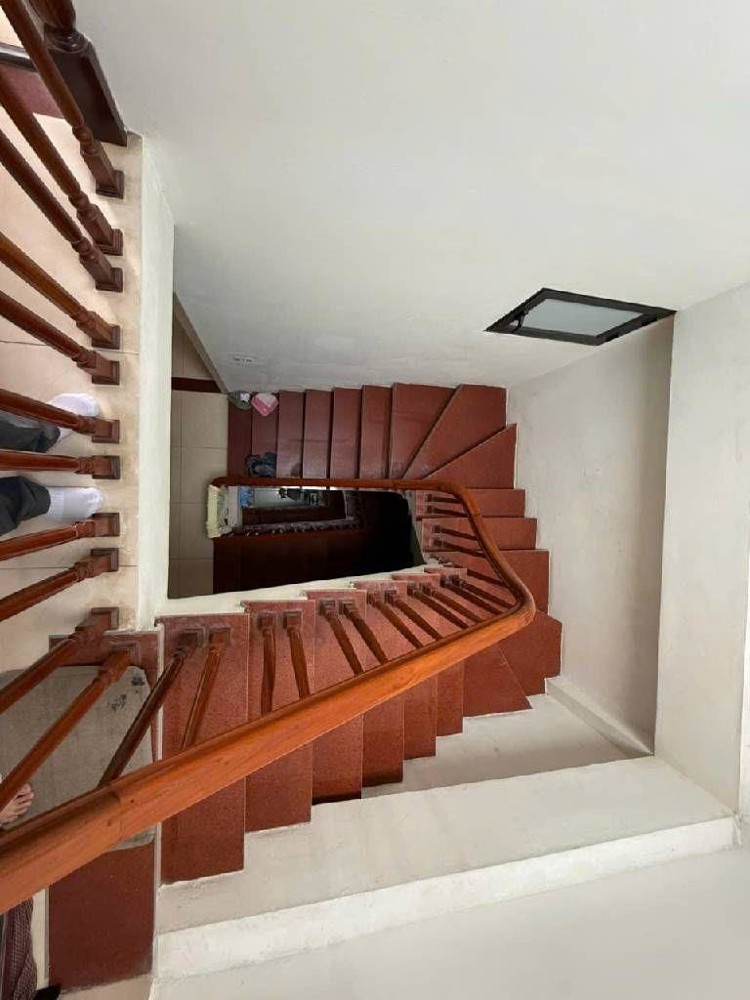 Bán Nhà Thạch Bàn Dân Xây 4 Tầng - Mặt Ngõ Chính - Ô Tô 4C Đỗ Cửa – 7 Tỷ