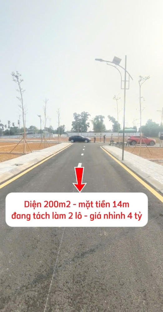 Cơ Hội Đầu Tư Thửa Đất Nhìn Ra Hồ Sát Đại Học Quốc Gia Hà Nội Giá Rẻ