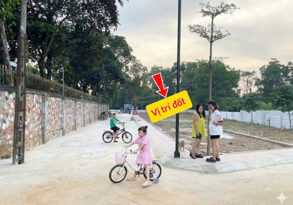 Gia Đình Sang Tên Lô Đất Vị Trí Vàng 156M2 Ngay Sát Hòa Lạc