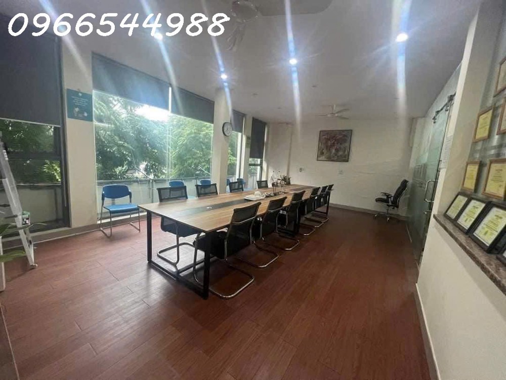 Nhà 5 Tầng Thạch Bàn – Mt 8M – Ô Tô Tránh – Chỉ 30Tr