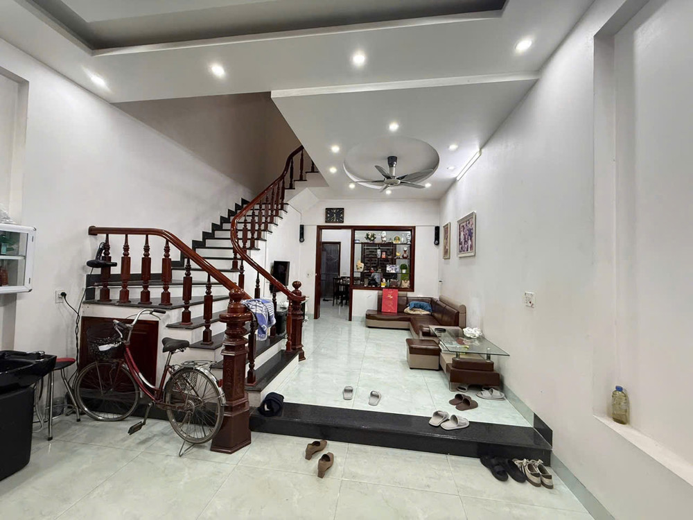 Chính Chủ Gửi Bán Nhà 3 Tầng Trường Chuyên Thái Bình Cũ