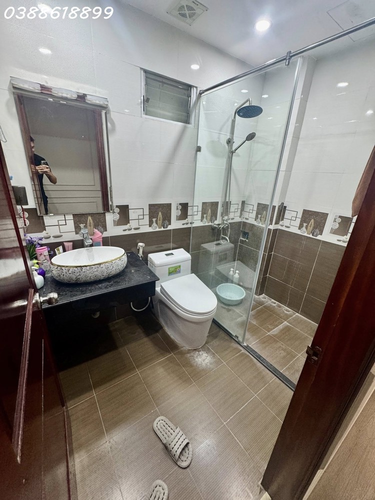 Bán Nhà Phân Lô Đội Cấn - Ba Đình - 50M2 - 6 Tầng Tm - Ô Tô Tránh - Giá 20.5 Tỷ