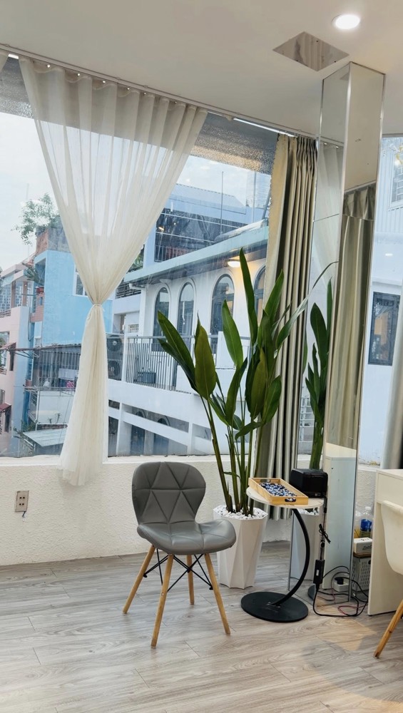 Sang Nhượng Nails Room Quận 1 Giá Tốt Cho Người Thiện Chí