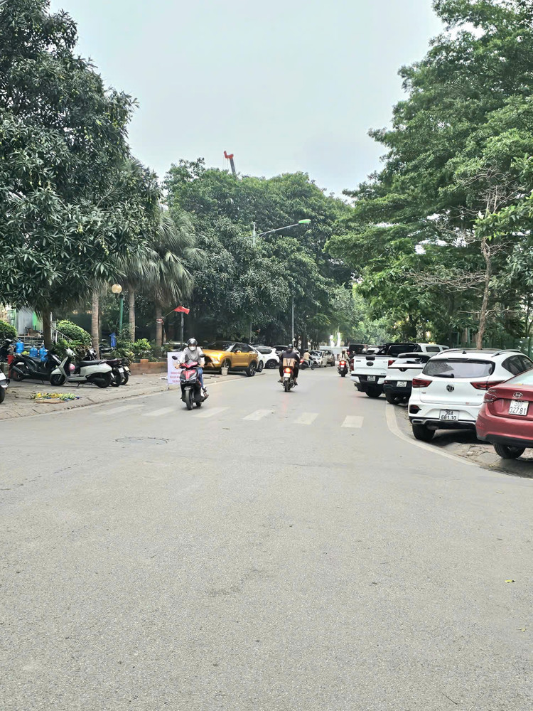 Hot ! Hot! Hot !Nhà 6 Tầng Thang M Á Y – Trương Định