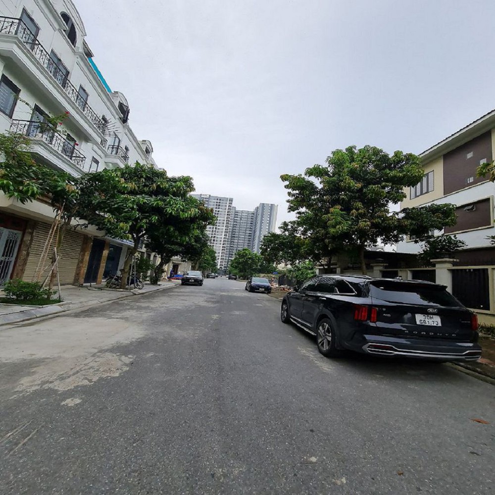 Bán Đất Tđc Gia Lâm – Hà Nội. 80M2, Mt Gần 6M, Đường 13M Vỉa Hè. Lh 0989894845