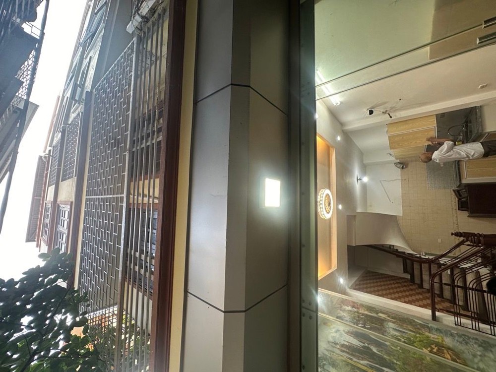 Trung Tâm Cầu Giấy Nhà Đẹp Ở Ngay 10M Ra Ôtô 30M Ôtô Tránh Đầy Đủ Công Năng Sổ Đỏ Hoa Hậu