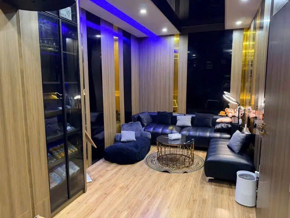 Bán Nhà Mặt Ngõ Thư Trung - 53M 4 Tầng - Lô Góc - Ô.tô Đỗ Cửa