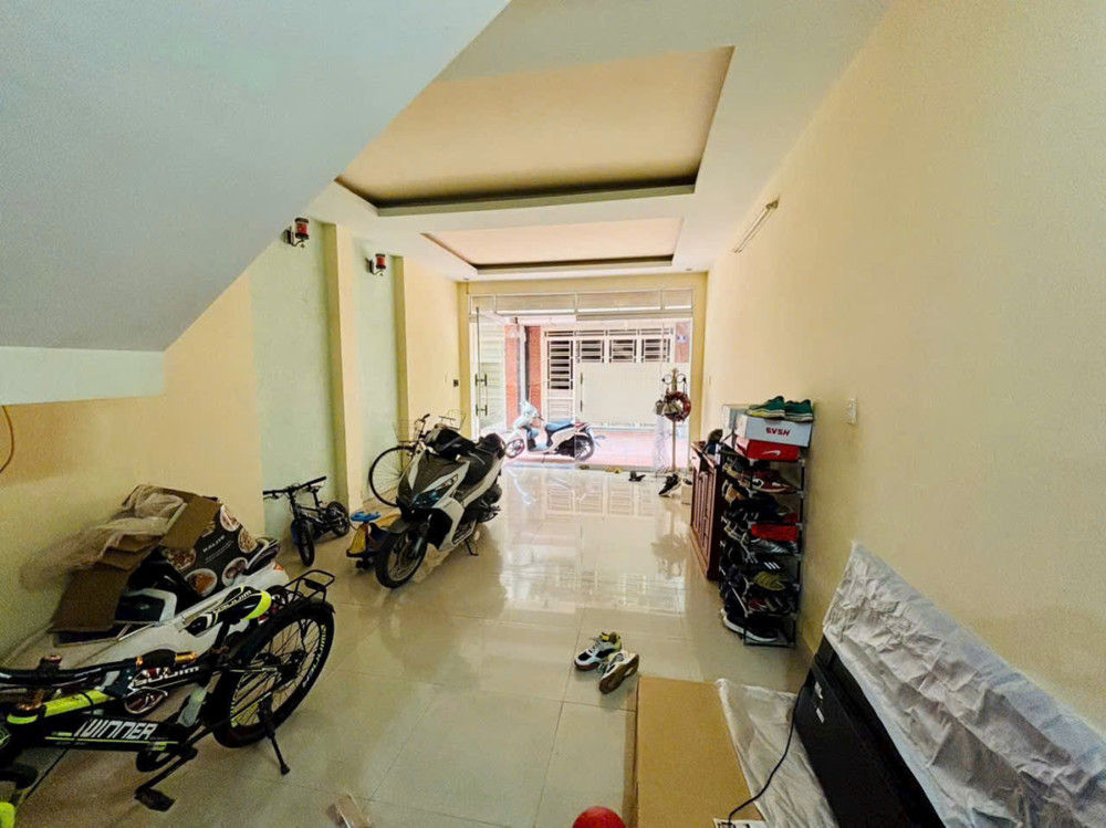 Bán Nhà Vĩnh Tiến - 52M 4 Tầng - Ô.tô Vào Nhà