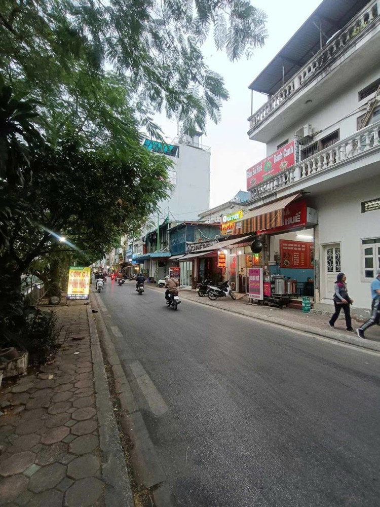 104M2 Đất Mặt Bờ Sông Sét - Trương Định: Vỉa Hè, Ô Tô Tránh - 21.5 Tỷ