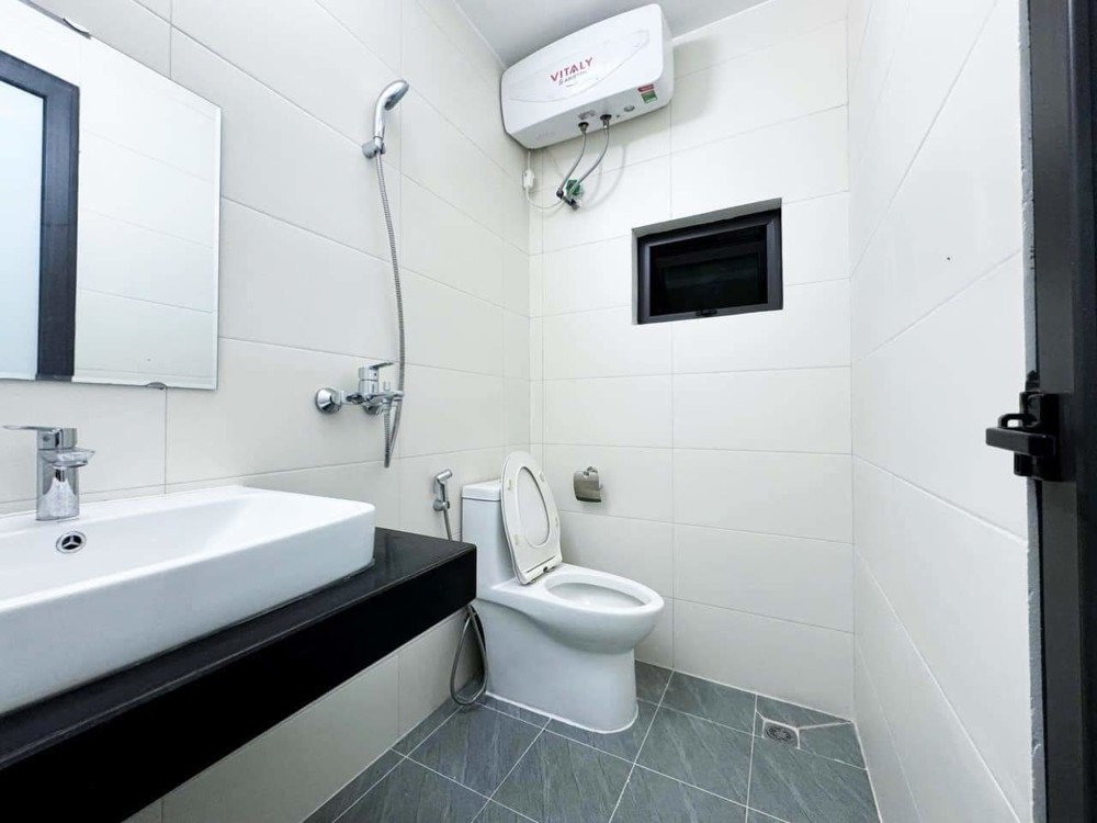 Cho Thuê Nhà, 106M2- 5T, Duy Tân, Thành Thái, Trần Thái Tông -36 Tr