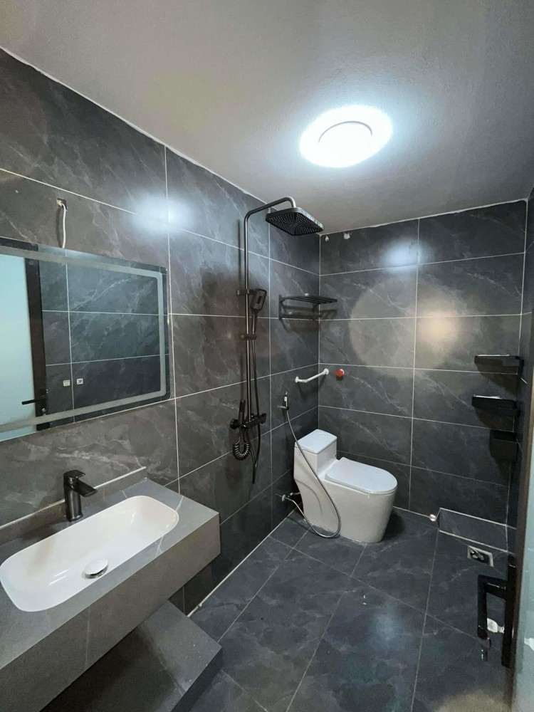 Cho Thuê Nhà, Thang Máy, 241M2- 5,5T, Hàng Gai, Hàng Hòm, Hàng Bông