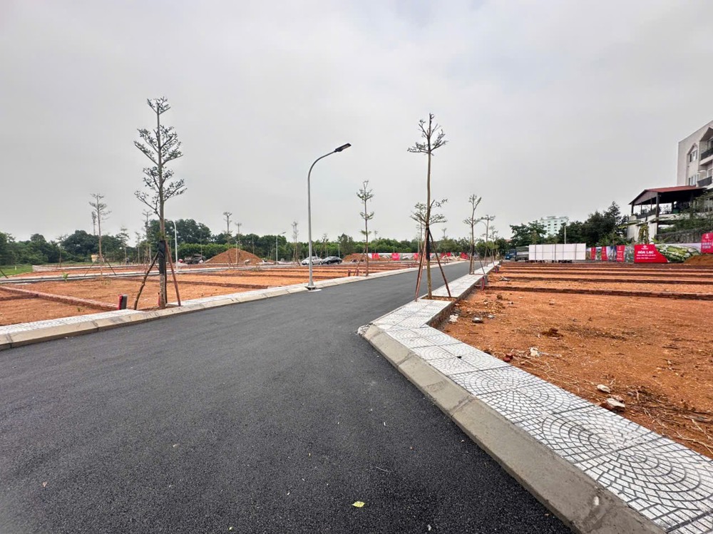 Tài Chính Nhỉnh 1 Tỷ Cơ Hội Sở Hữu 100M Đất Full Thổ Cư Tại Hoà Lạc