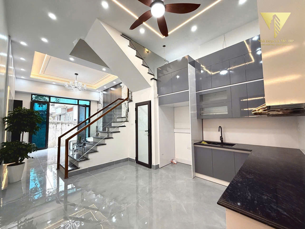 Bán Nhà 4 Tầng Độc Lập Phố Cấm – Ngô Quyền – Ô Tô Đỗ Cửa – Giá 3,65 Tỷ