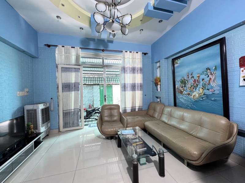 Bán Nhà 3 Tầng Khu Vip Bên Sông Hiệp Bình Chánh Thủ Đức - 105M2 - Gần Gigamall - 10.45 Tỷ